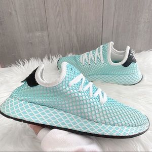 Adidas Deerupt Runner Parley